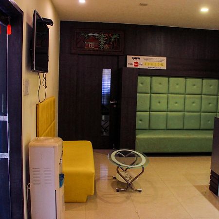 Oyo 5765 Chennai Residency T Nagar Hotell Exteriör bild